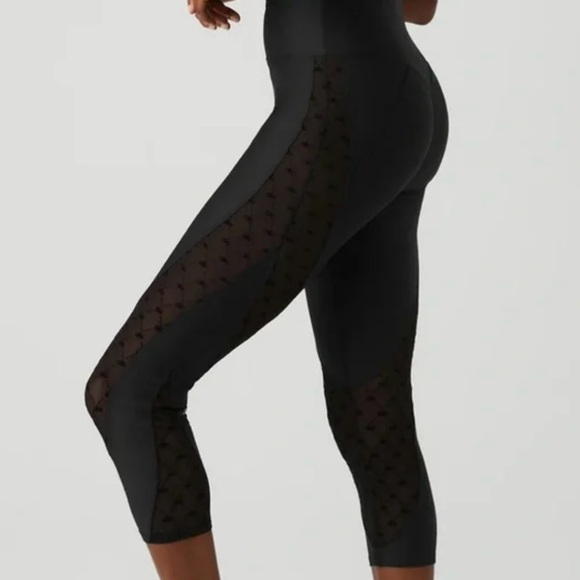 ALO Yoga Airlift Mesh High-Waist Celeste Capri Black Size M - Picture 3 of 7